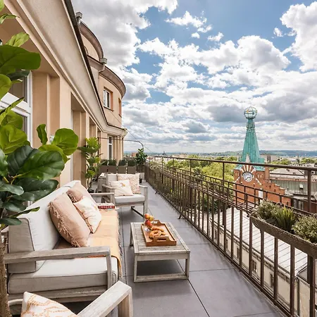 Iconic Sunset Penthouse 115 Sqm By Fragola Collection 크라쿠프