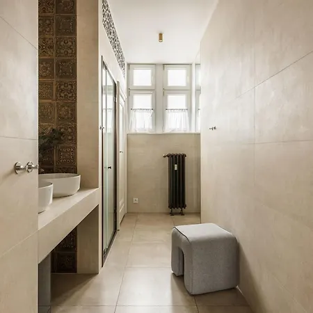 아파트 Iconic Sunset Penthouse 115 Sqm By Fragola Collection 크라쿠프